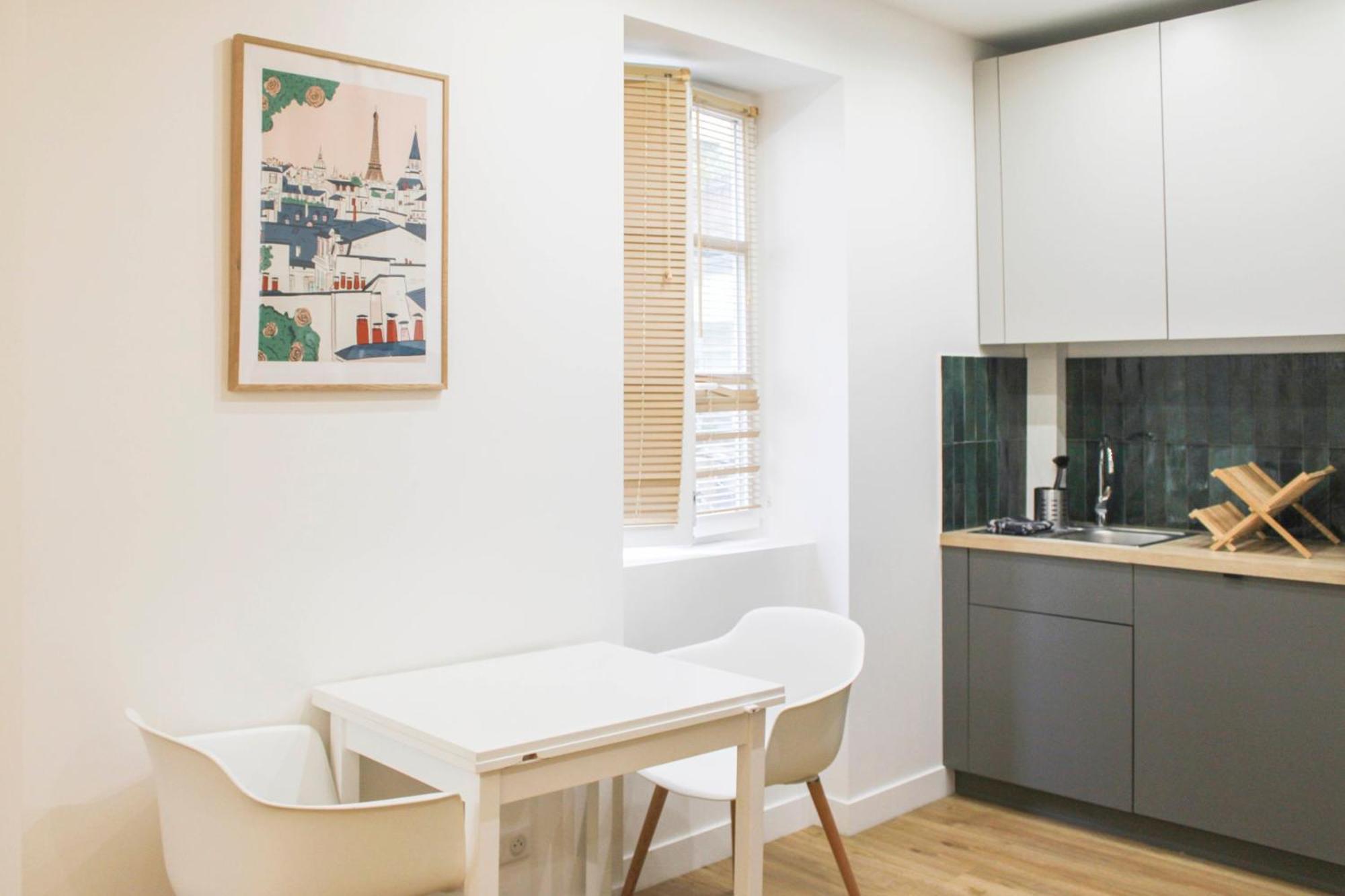 Comfortable Cocoon Close To Montmartre Париж Екстериор снимка